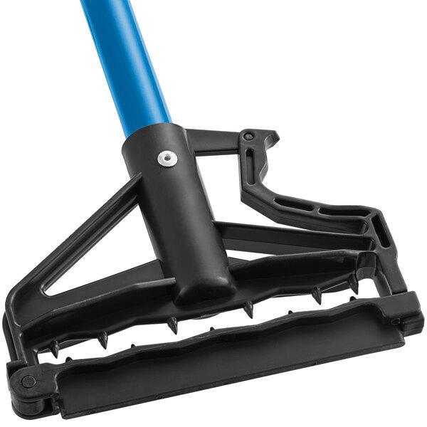 CLIP ON MOP HANDLE WITH ZINE PLATED STEEL HEAD 60" BLACK+BLUE