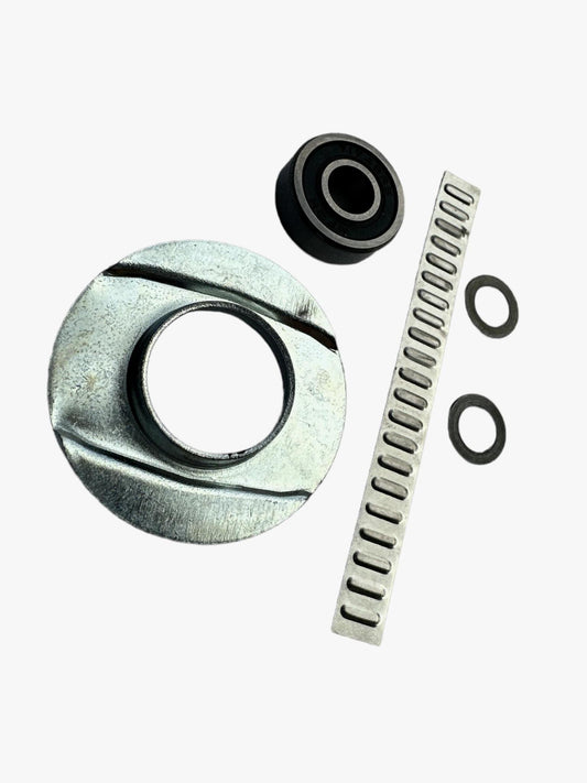 ROLLER BEARING HOLDER WITH BEARING AND FELT